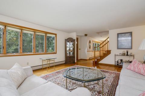 24 Marble Rd, Barnstable, MA 02630 photo 4