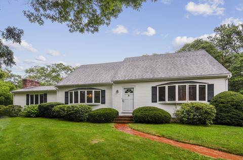 24 Marble Rd, Barnstable, MA 02630 photo 1
