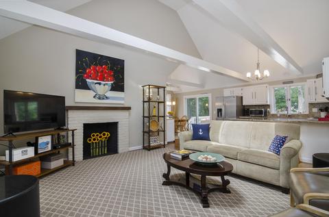 8 Whidah Ln, Eastham, MA 02642 photo 3