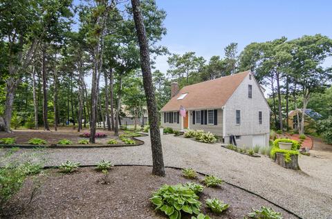 8 Whidah Ln, Eastham, MA 02642 photo 11