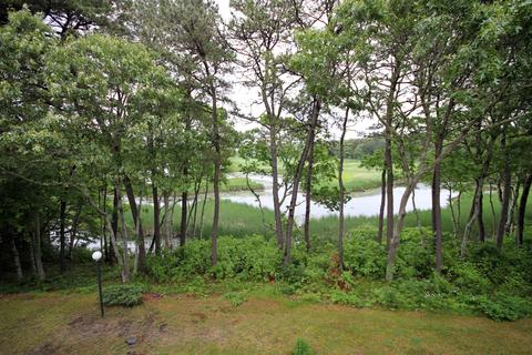 17 Riverview Ave # -b, Mashpee, MA 02649 photo 21