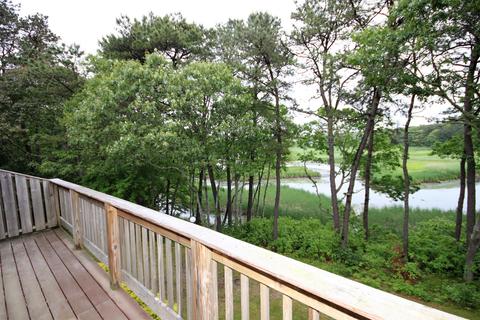 17 Riverview Ave # -b, Mashpee, MA 02649 photo 11