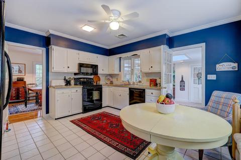 406 Main St, Osterville, MA 02655 photo 6