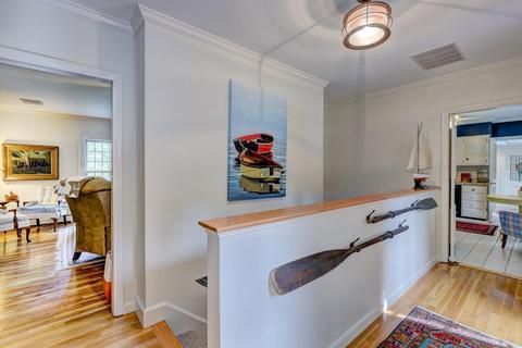 406 Main St, Osterville, MA 02655 photo 4
