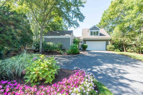 20 The Hts, Mashpee, MA 02649 photo 2