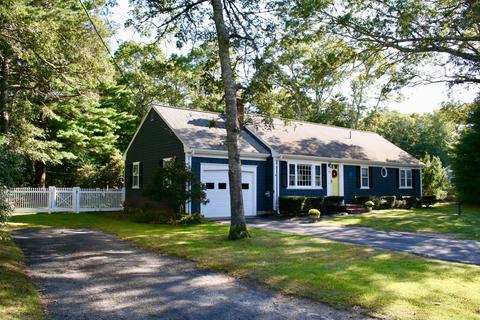 109 Mariner Cir, Cotuit, MA 02635 photo 16