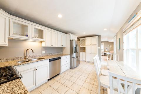 12 Bearse Rd, Mashpee, MA 02649 photo 12