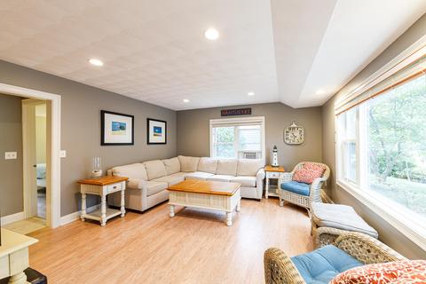 12 Bearse Rd, Mashpee, MA 02649 photo 6