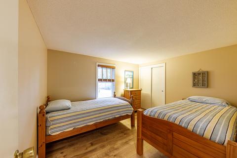 12 Bearse Rd, Mashpee, MA 02649 photo 28