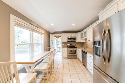 12 Bearse Rd, Mashpee, MA 02649 photo 13