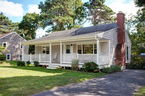 13 Denver St, Hyannis, MA 02601 photo 18