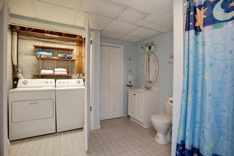 13 Denver St, Hyannis, MA 02601 photo 14