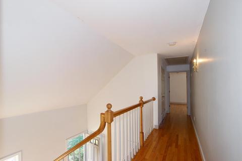 644 Old Post Rd, Cotuit, MA 02635 photo 22