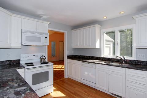 644 Old Post Rd, Cotuit, MA 02635 photo 4