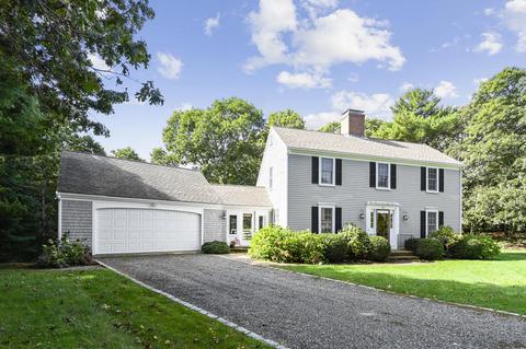 143 Shell Ln, Cotuit, MA 02635 photo 1