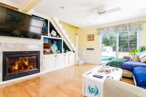 568 Santuit Rd, Cotuit, MA 02635 photo 15
