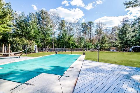 568 Santuit Rd, Cotuit, MA 02635 photo 3