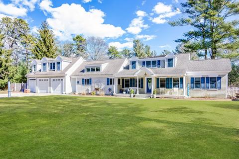 568 Santuit Rd, Cotuit, MA 02635 photo 2