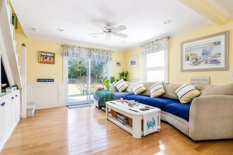 568 Santuit Rd, Cotuit, MA 02635 photo 16