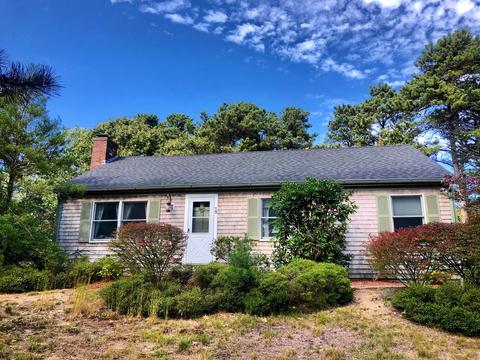 15 Pilgrim Ln, Eastham, MA 02642 photo 1