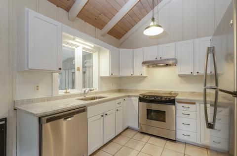 15 Pilgrim Ln, Eastham, MA 02642 photo 9