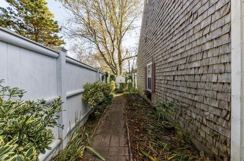 12 Ebenezer Rd, Osterville, MA 02655 photo 9