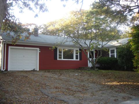 75 Quaker Rd, Hyannis, MA 02601 photo 2