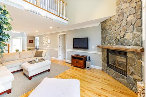28 Gold Leaf Ln, Mashpee, MA 02649 photo 4