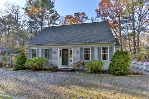 70 S Precinct Rd, Centerville, MA 02632 photo 3