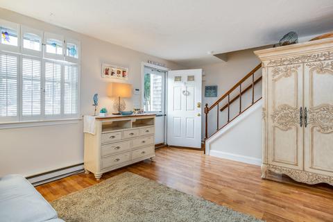 58 Captain Cook Ln, Centerville, MA 02632 photo 9
