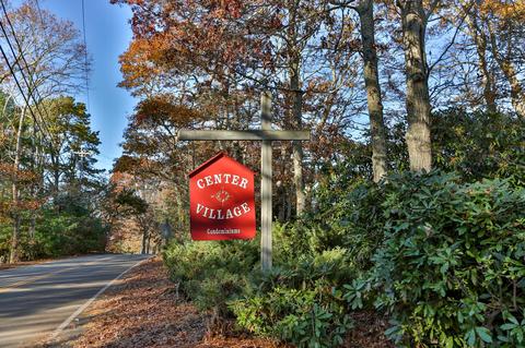 58 Captain Cook Ln, Centerville, MA 02632 photo 2