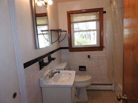 80 Walnut St, Hyannis, MA 02601 photo 10