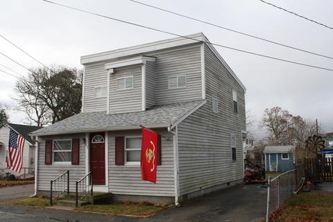 47 Bayview St, Wareham, MA 02571 photo 3