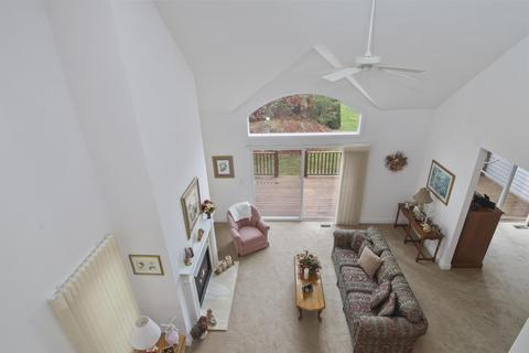 7 Prestwick Rd, Bourne, MA 02532 photo 14
