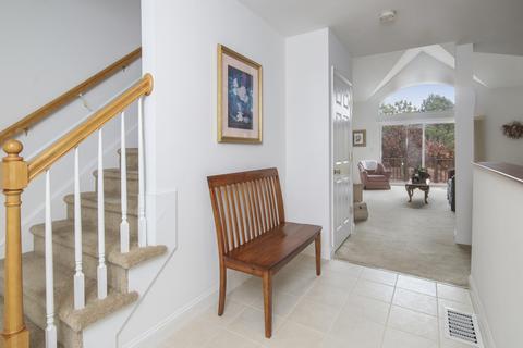 7 Prestwick Rd, Bourne, MA 02532 photo 4