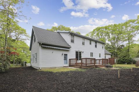 93 Constant Ln, Cotuit, MA 02635 photo 3