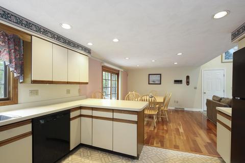 93 Constant Ln, Cotuit, MA 02635 photo 13