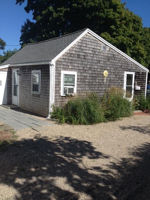 18 Chase St, Hyannis, MA 02601 photo 17