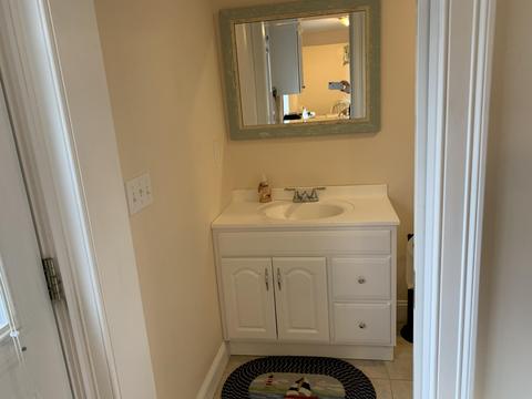 18 Chase St, Hyannis, MA 02601 photo 5