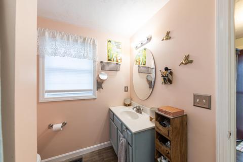33 Nicholas Dr, Wareham, MA 02571 photo 34