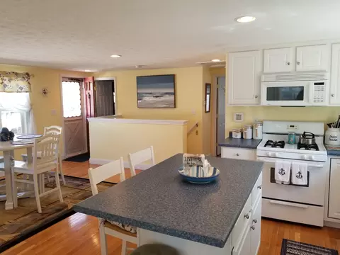 20 Uncle Percys Rd, Mashpee, MA 02649 photo 11