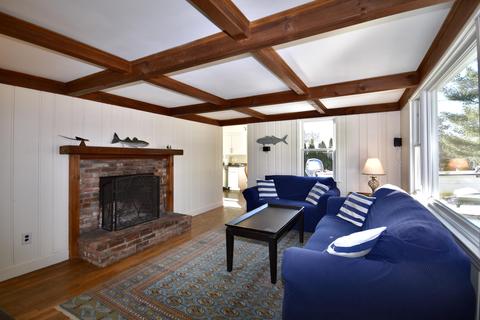 96 Grove St, Cotuit, MA 02635 photo 8