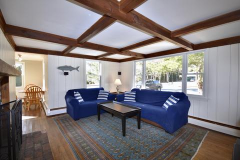 96 Grove St, Cotuit, MA 02635 photo 9