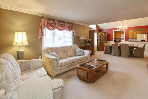 3 Masters Ct, Mashpee, MA 02649 photo 8