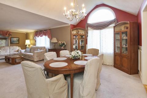 3 Masters Ct, Mashpee, MA 02649 photo 4