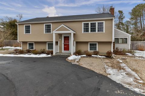 34 Mashpee Neck Rd, Mashpee, MA 02649 photo 1