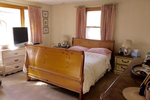 8 Pocknomett St, Mashpee, MA 02649 photo 13