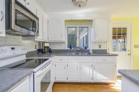 36 Kay Ave, Centerville, MA 02632 photo 9