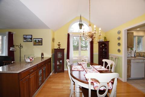 10 Beacon Ct, Mashpee, MA 02649 photo 10