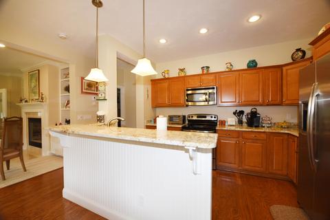 8 Chadwick Ct, Mashpee, MA 02649 photo 6